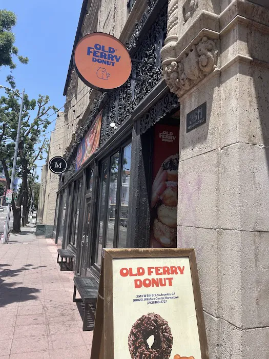 Old Ferry Donut Picture 4