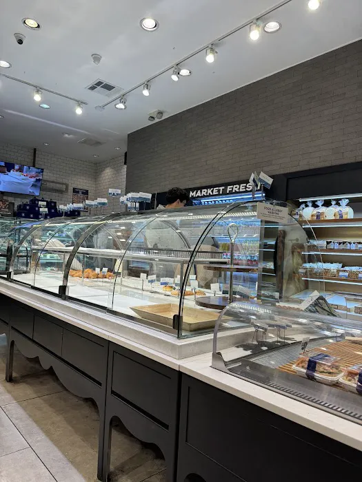 Paris Baguette Picture 4