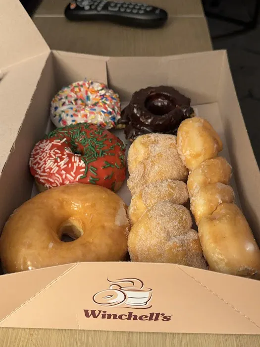Winchell's Donut House Picture 2