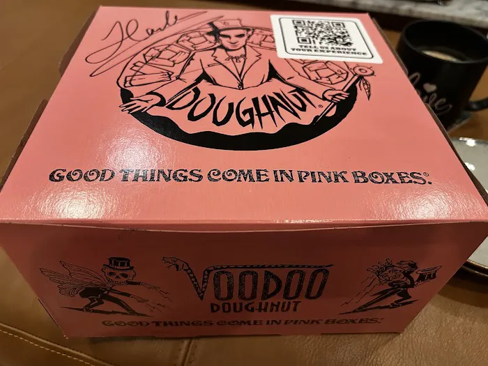 Voodoo Doughnut Picture 3