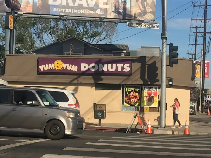 Yum Yum Donuts Picture 7