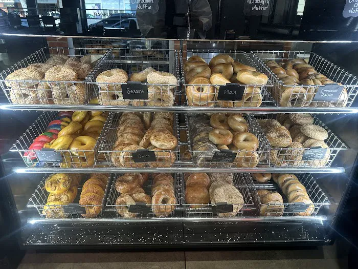 Beverly Hills Bagel Picture 5