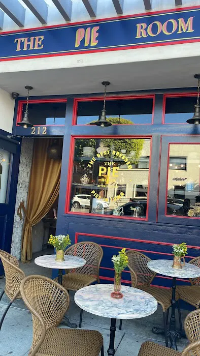 The Pie Room Picture 6