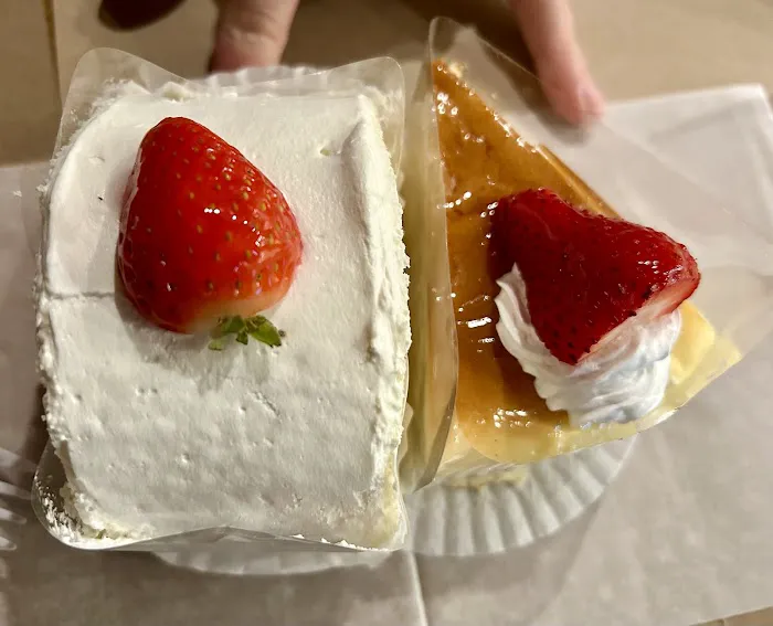 Yamazaki Bakery San Pedro And 2nd Picture 10