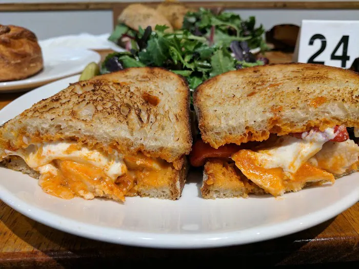 Bread Lounge Picture 9