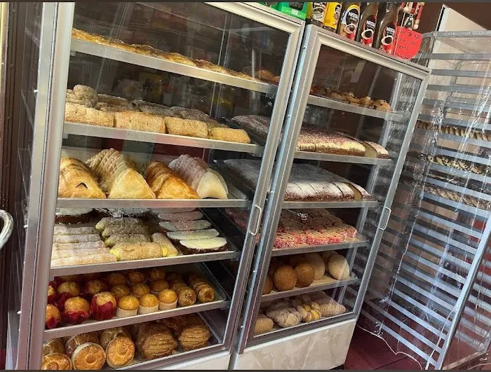 La Conchita Bakery Picture 9