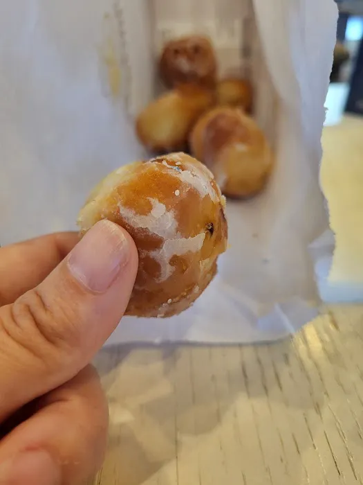 Winchell's Donut House Picture 9