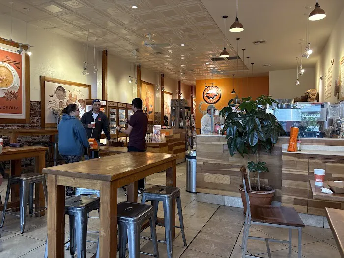 La Monarca Bakery & Cafe Picture 7