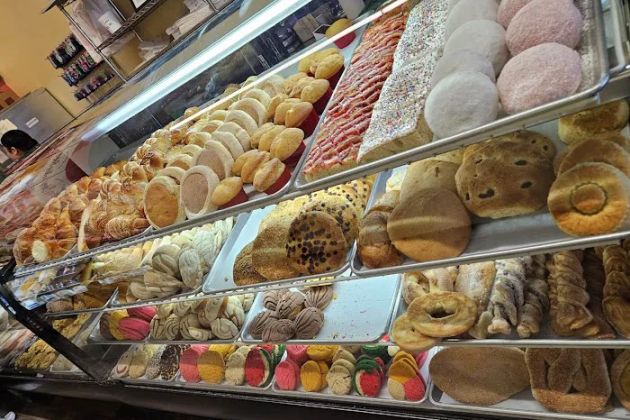 NaVis Bakery