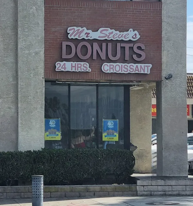 Mr. Steve's Donuts Picture 7