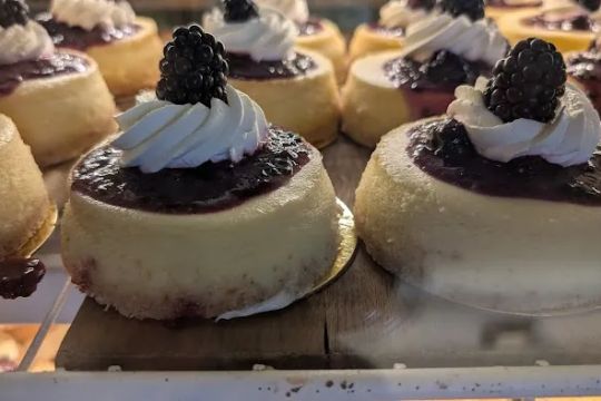 Knott's Berry Farm Bakery