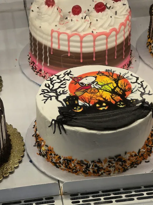 Knott's Berry Farm Bakery Picture 6