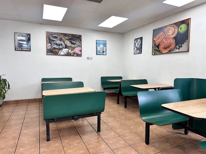 B & B Donuts Picture 9