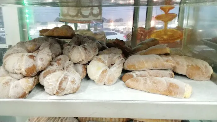Panadería El Cortez Picture 3