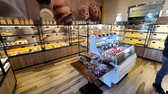85°C Bakery Cafe - Buena Park Picture 6