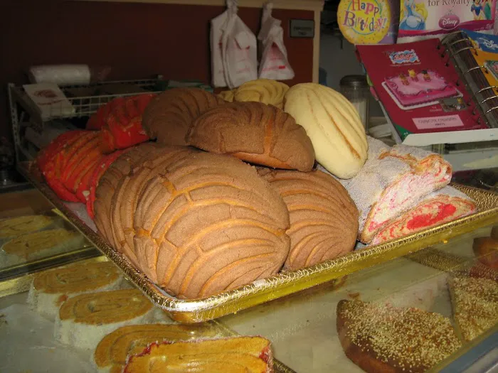 Leobardo's Bakery & Cafe Picture 3