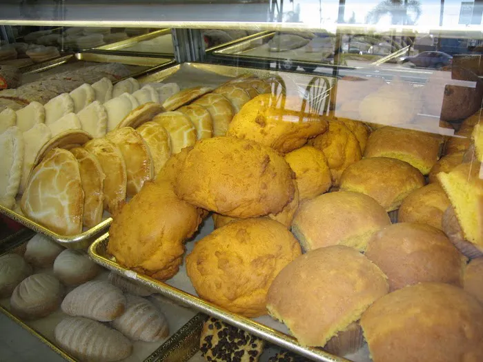 Leobardo's Bakery & Cafe Picture 9