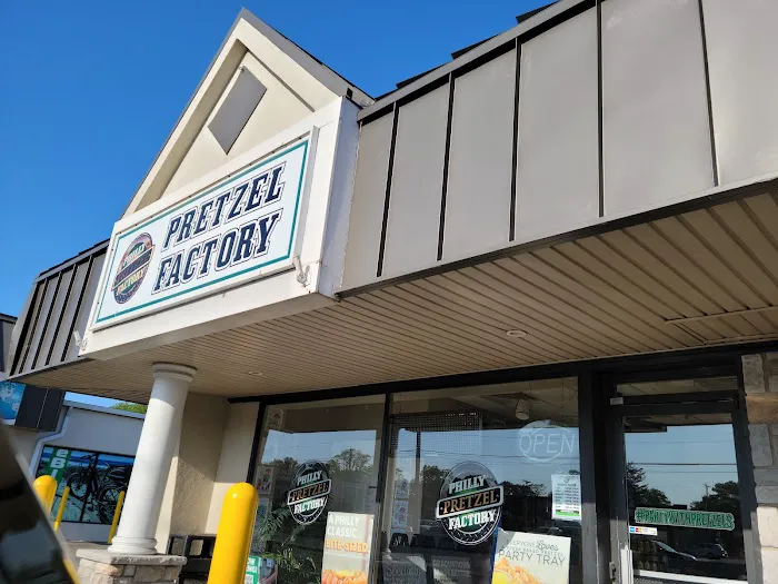 Philly Pretzel Factory Picture 4
