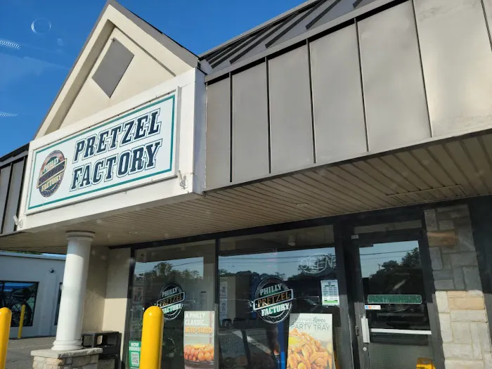 Philly Pretzel Factory Picture 7