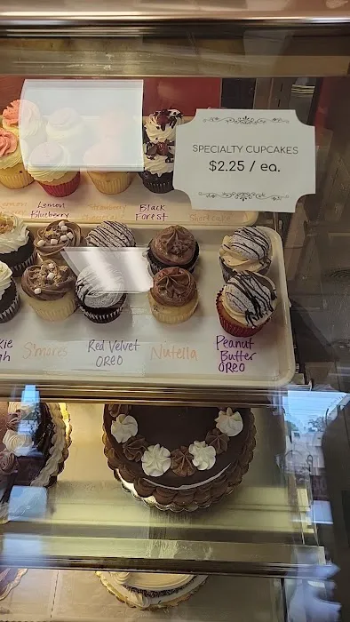 Red Rose Bakery Picture 7