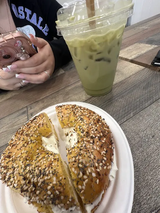 Silver Bay Bagels Picture 8
