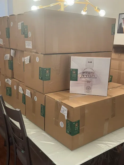 YAHALOM Shmura Matzoh Picture 7