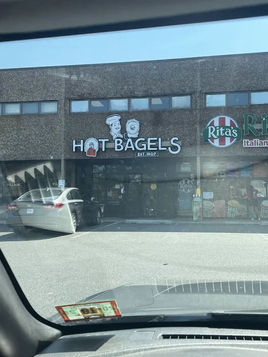 HOT BAGELS Picture 5