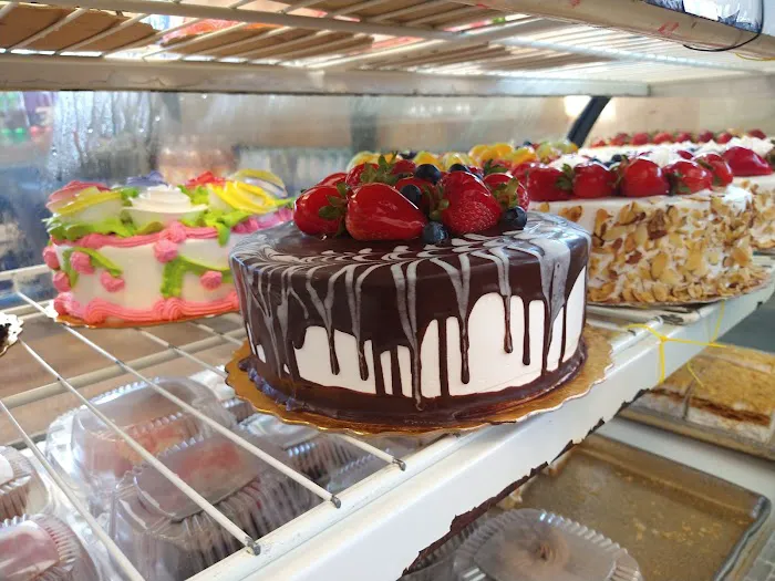 Continental Bakery Picture 3