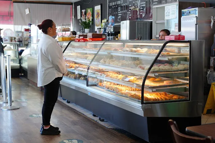 Continental Bakery Picture 2