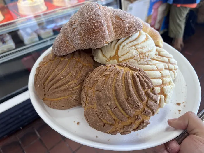 La Superior Panaderia Picture 5