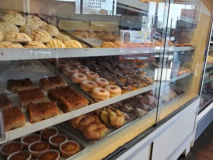 La Superior Panaderia Picture 9