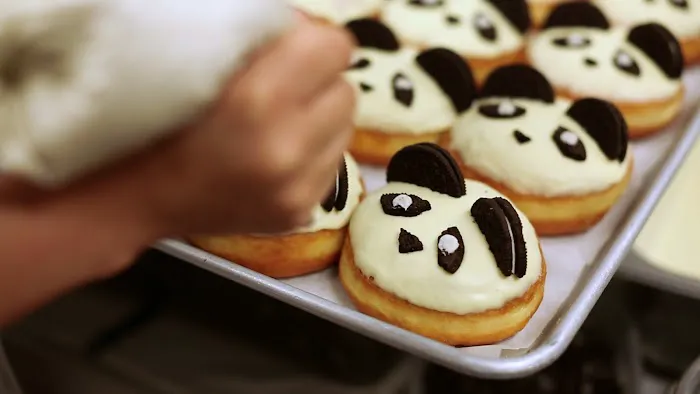 California Donuts Picture 4
