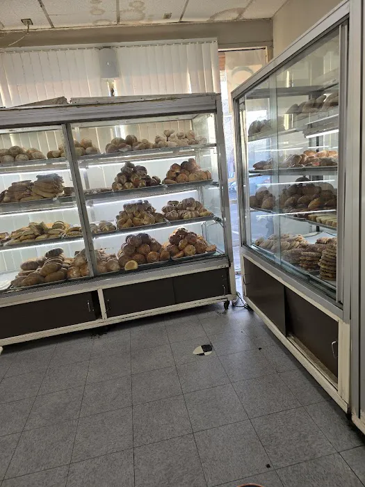 Angel's Bakery Picture 2
