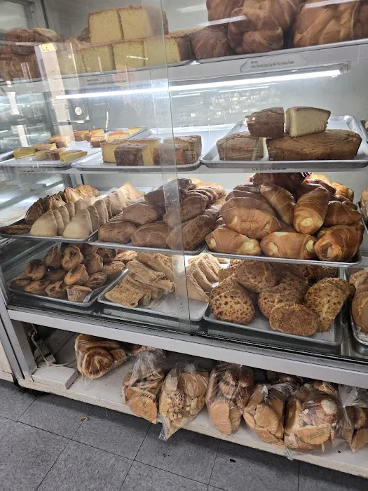 Angel's Bakery Picture 4