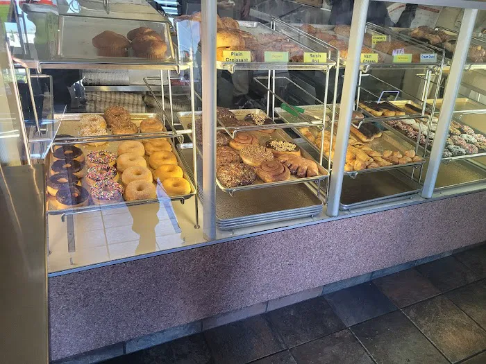 Magee's Donuts Picture 8