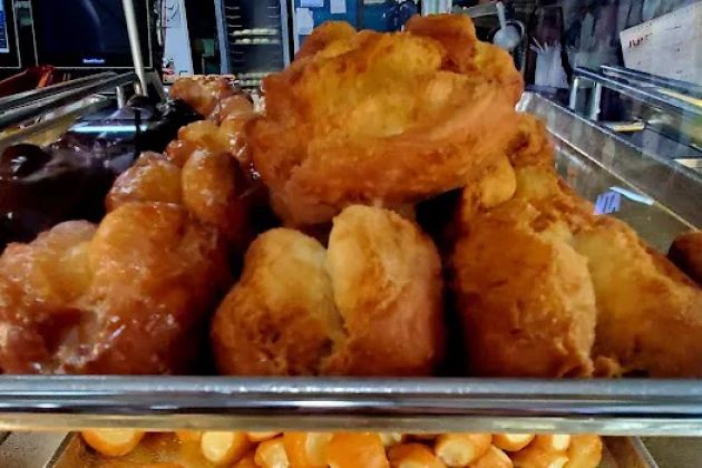 Magee's Donuts