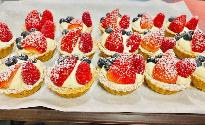 Cristina's Bakery Picture 8