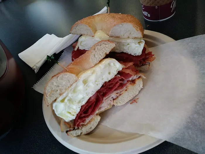 Winchell's Donut House Picture 8