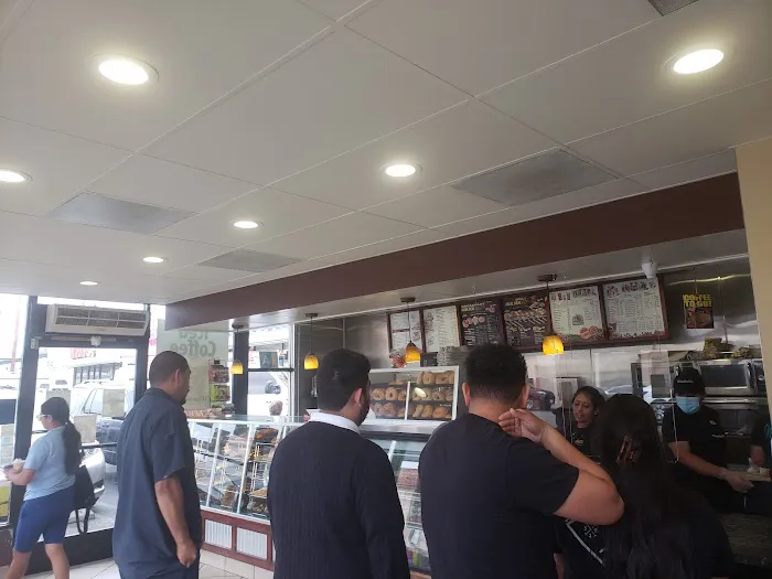 Winchell's Donut House Picture 4