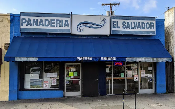 La Original Panaderia El Salvador Picture 5