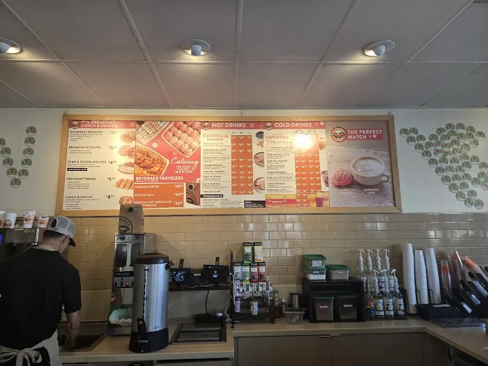 La Monarca Bakery & Cafe Picture 2
