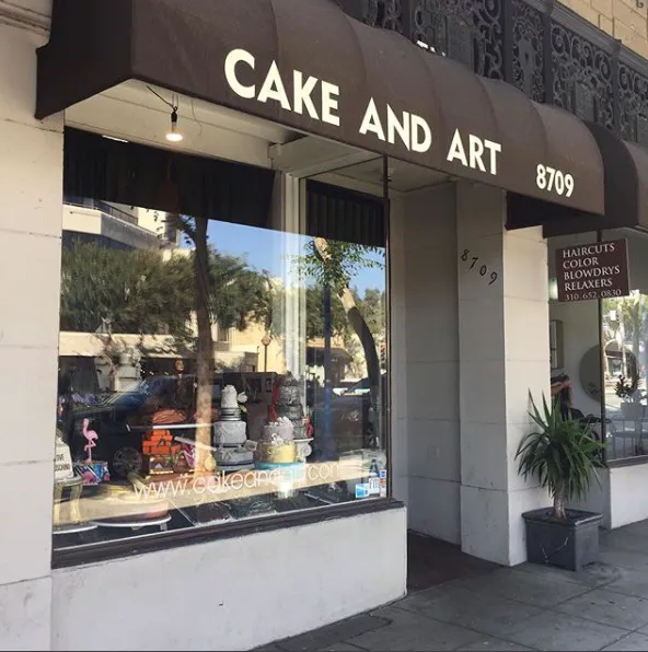 Cake and Art Picture 5