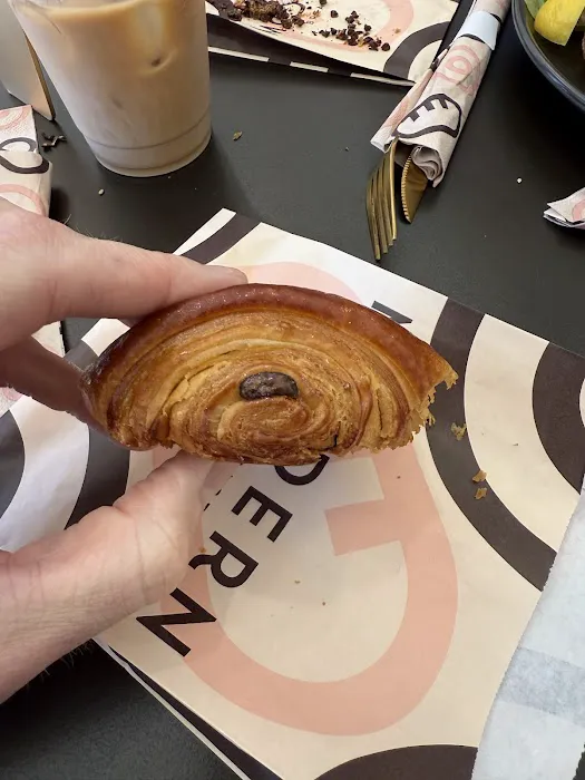 Modern Bread and Bagel Picture 8