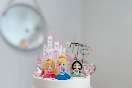 Minon Cake