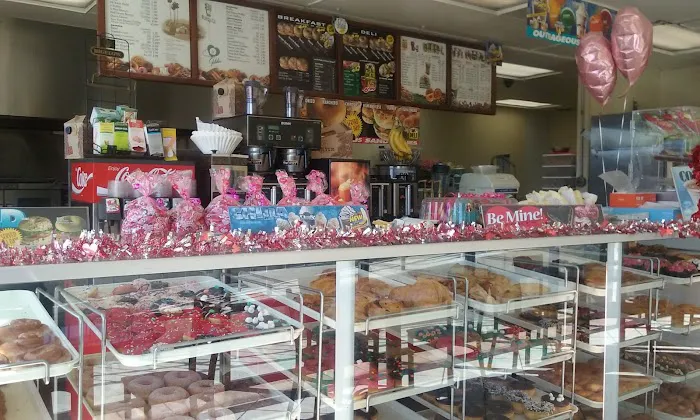 Yum Yum Donuts Picture 7