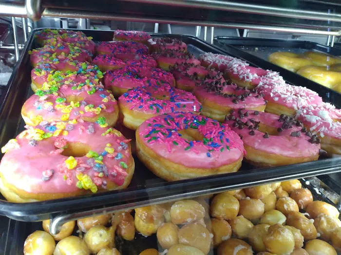 Yum Yum Donuts Picture 10