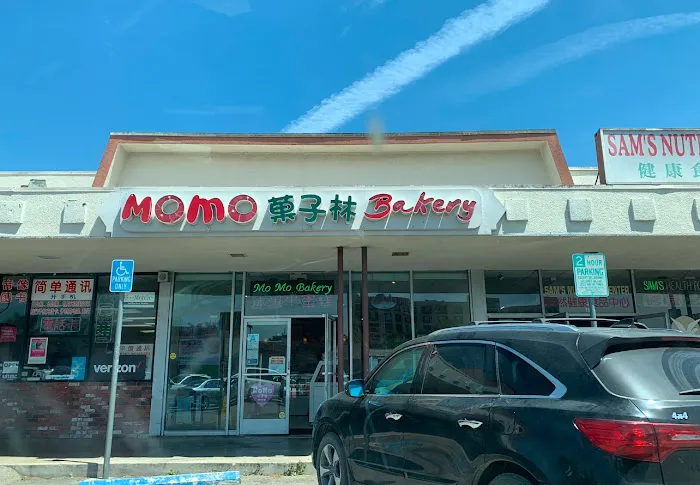 Momo Bakery Picture 5