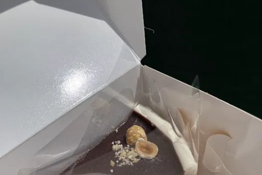 YU CAKE