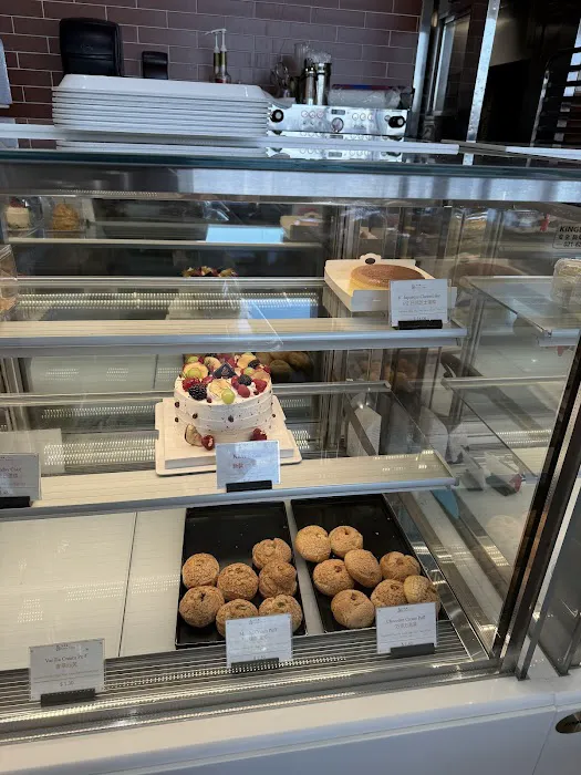 Little Swan Bakery Café Picture 4