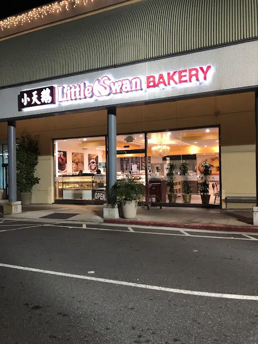 Little Swan Bakery Café Picture 2